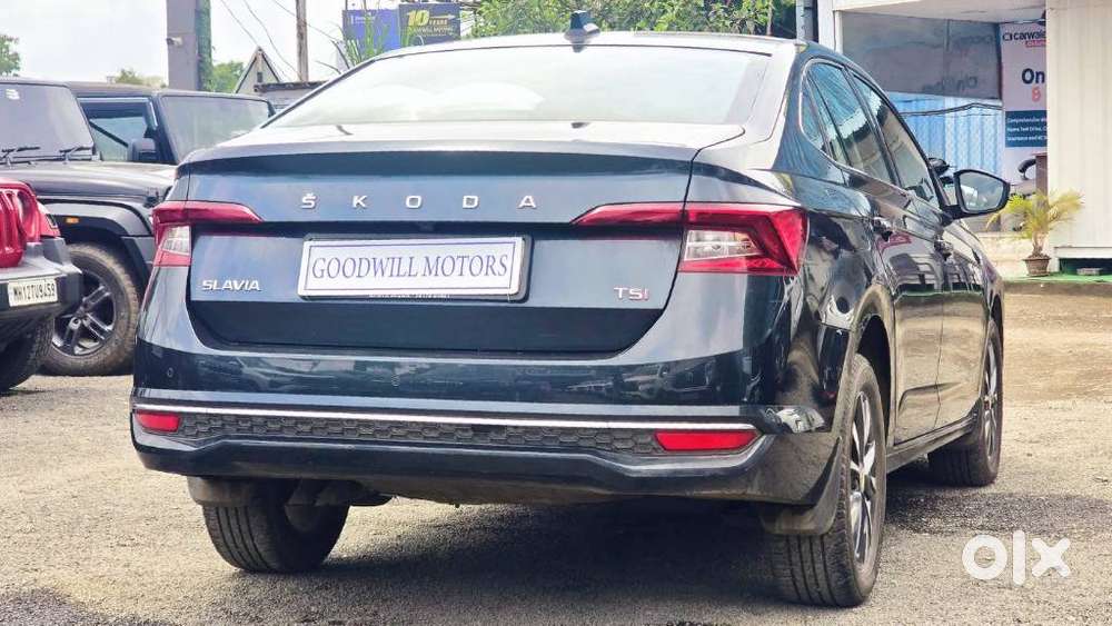 Skoda Slavia Ambition Plus 1.0 Tsi At, 2023, Petrol