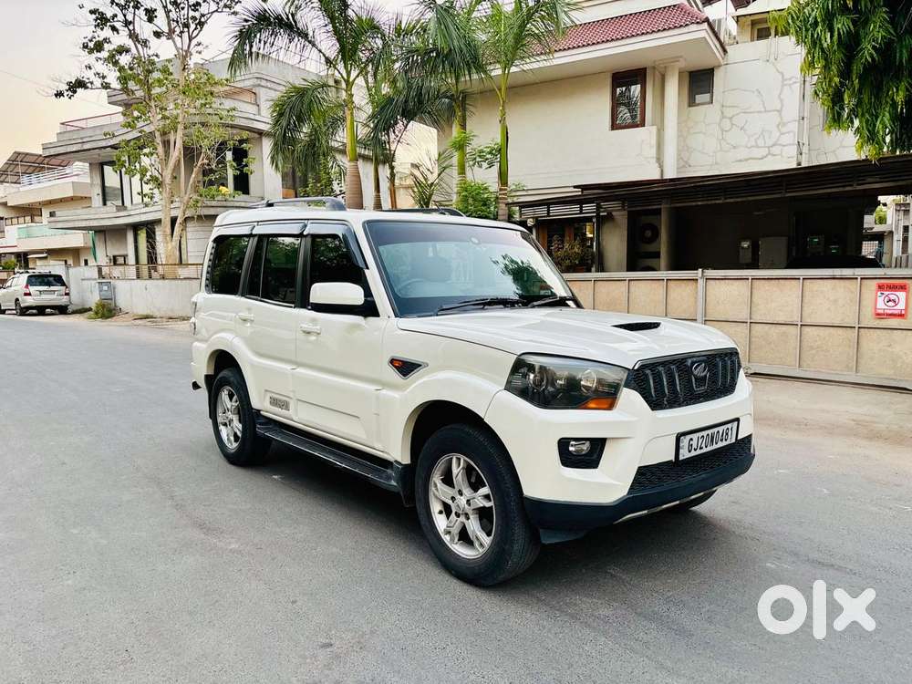 Mahindra Scorpio S10, 2014, Diesel