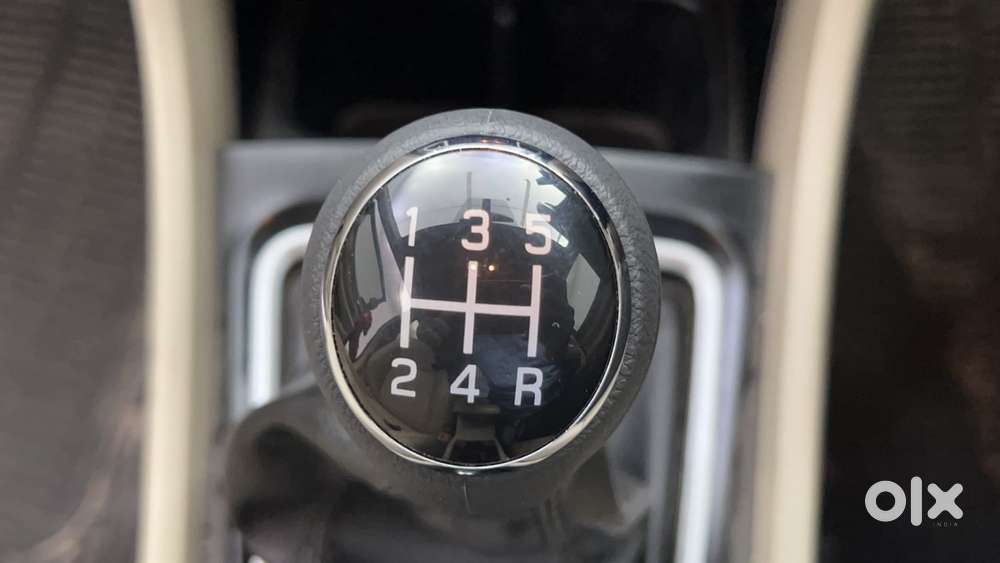 Maruti Suzuki Ciaz Smart Hybrid Alpha , 2019, Petrol