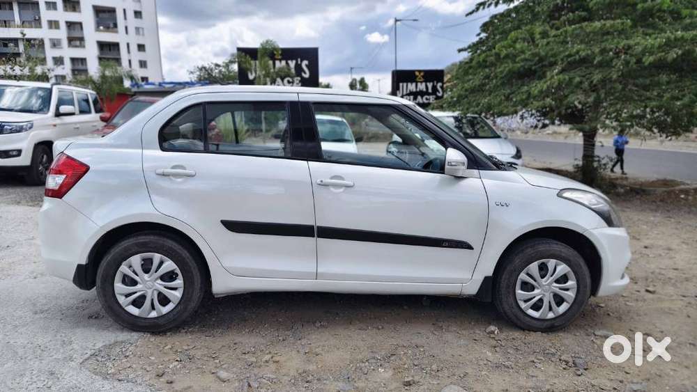 Maruti Suzuki Dzire 1.2 Vxi, 2016, Petrol