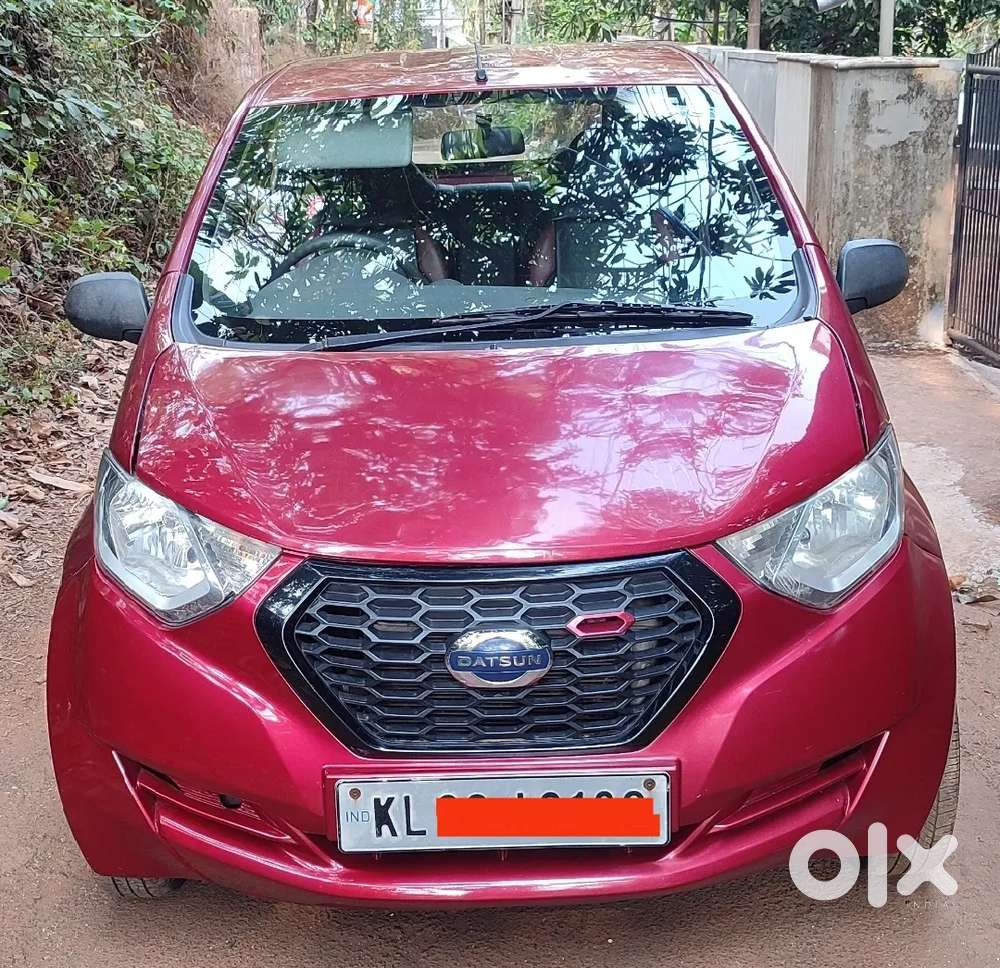 Datsun Redigo 0.8t(o) 2016 Model Red Colour