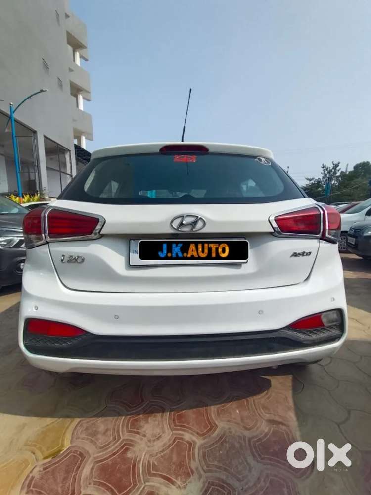 Hyundai Elite I20 Asta Option, 2018, Petrol