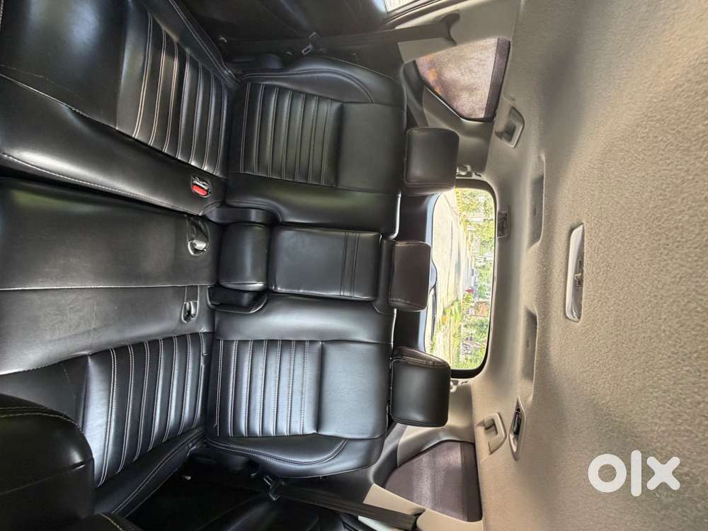 Toyota Innova Crysta 2022 Diesel Automatic G Variant