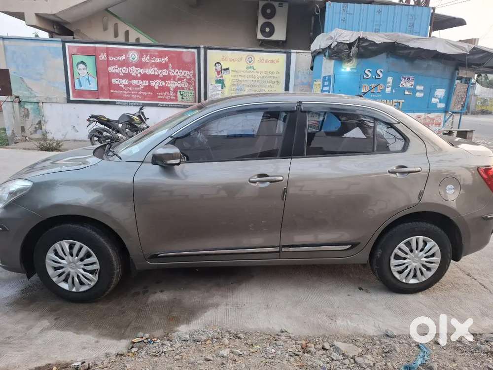Maruti Suzuki Dzire 2023 Petrol Well Maintained
