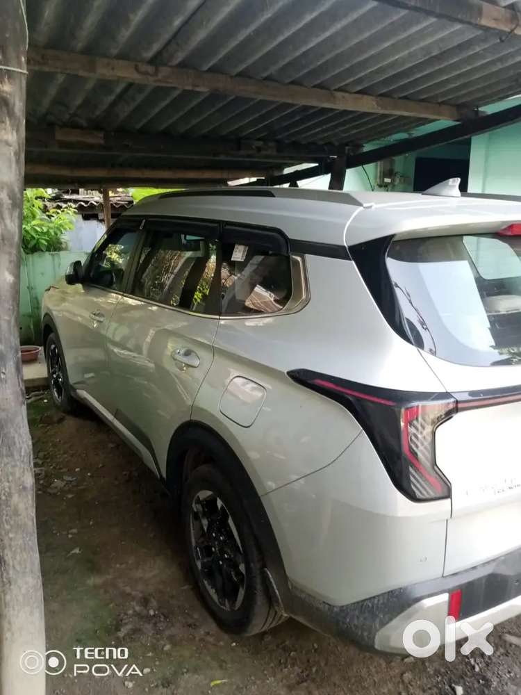 Kia Carens Clavis 2025