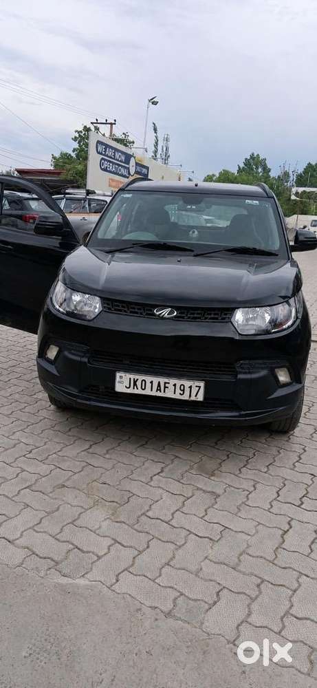 Mahindra Kuv 100 2017 Petrol