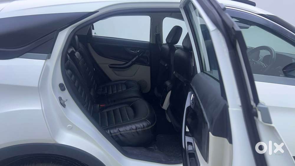 Tata Nexon 1.5 Revotorq Xza Plus S Amt, 2021, Petrol