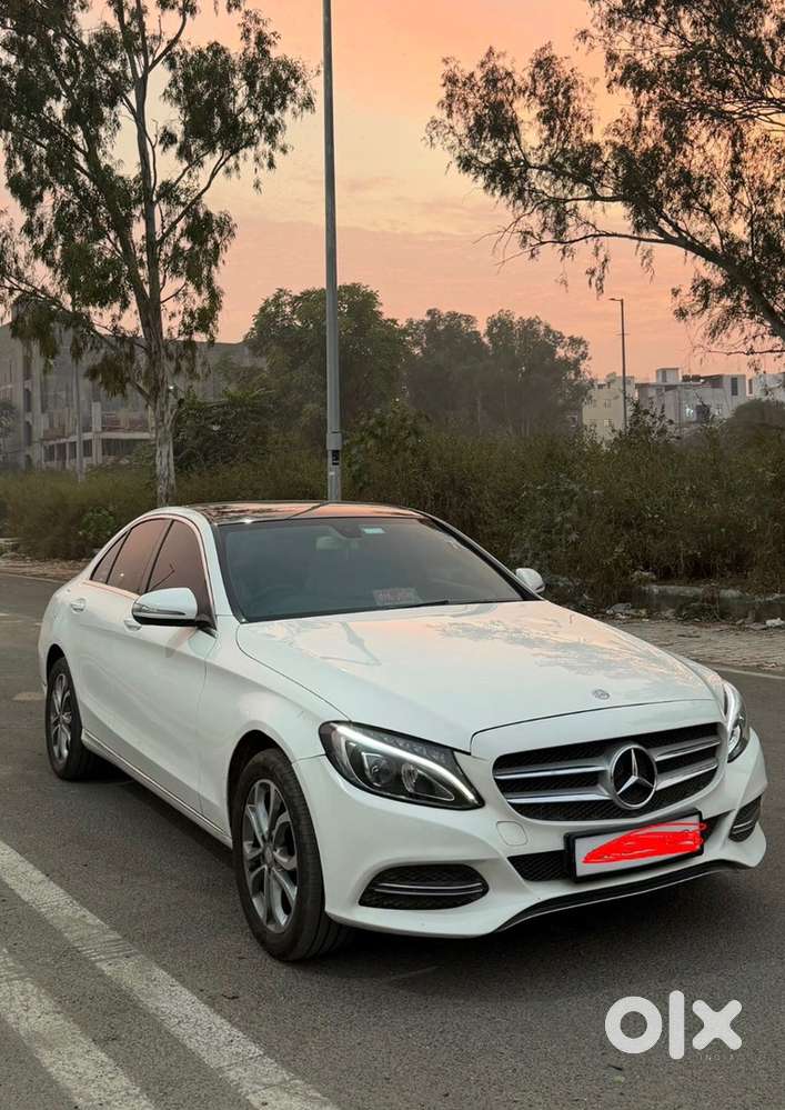 Mercedes-benz C Class 2015 Petrol Good Condition
