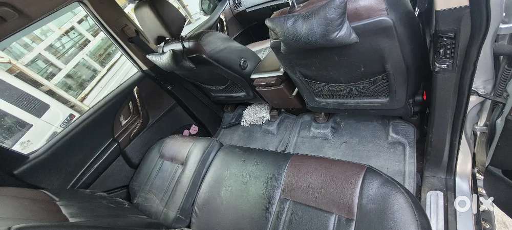 Xuv500w8 12-2012, 2nd Owner
