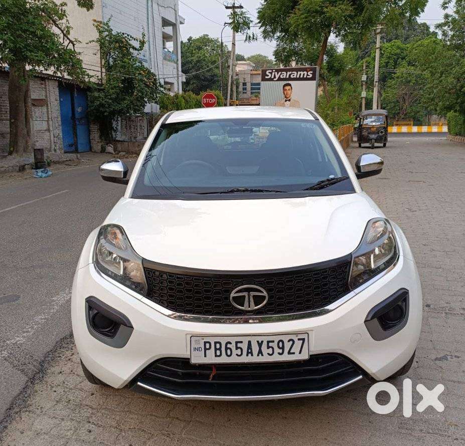 Tata Nexon 1.5 Revotorq Xm (s), 2020, Diesel