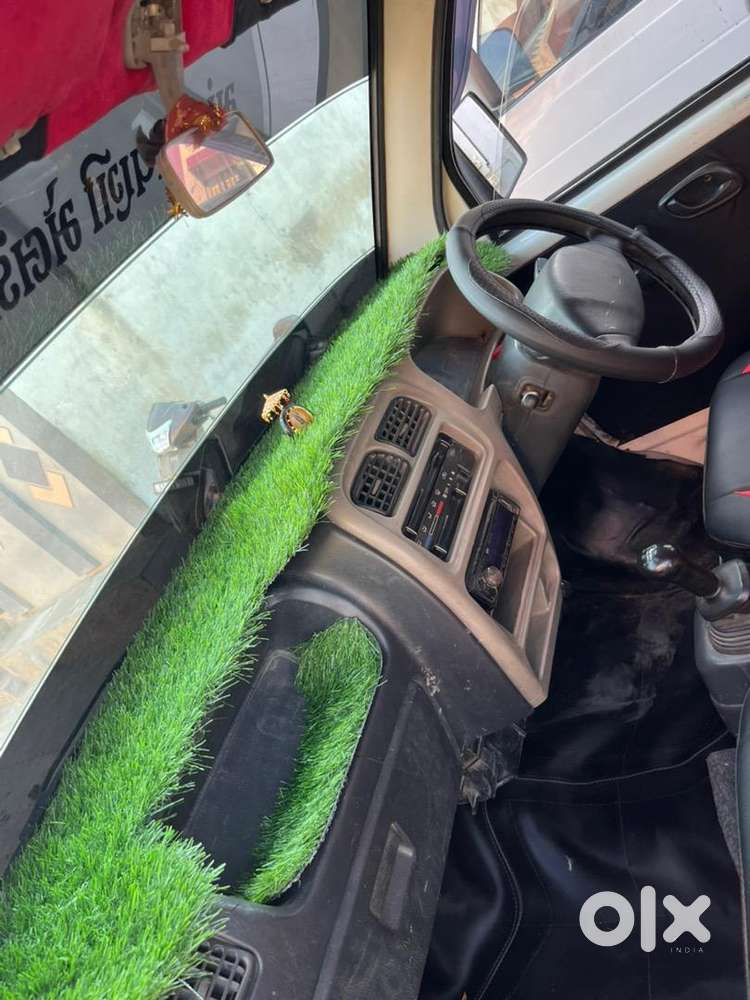 Maruti Suzuki Eeco 2015 Cng & Hybrids 337211 Km Driven