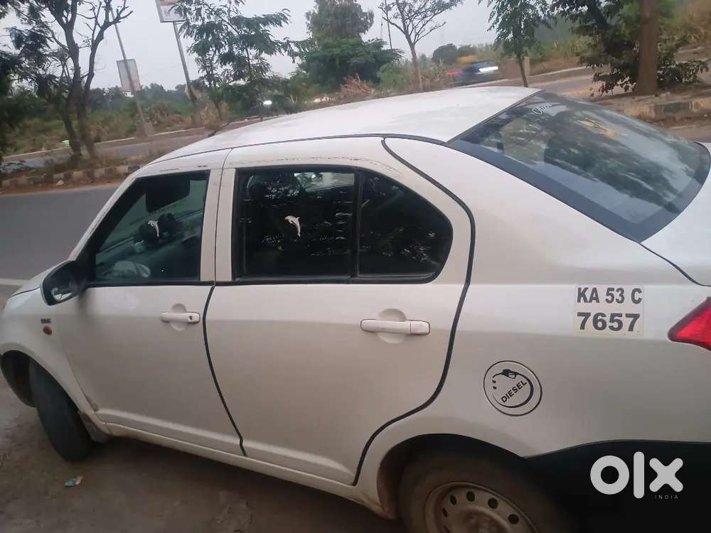 Maruti Suzuki Swift Dzire 2017 Diesel Manual