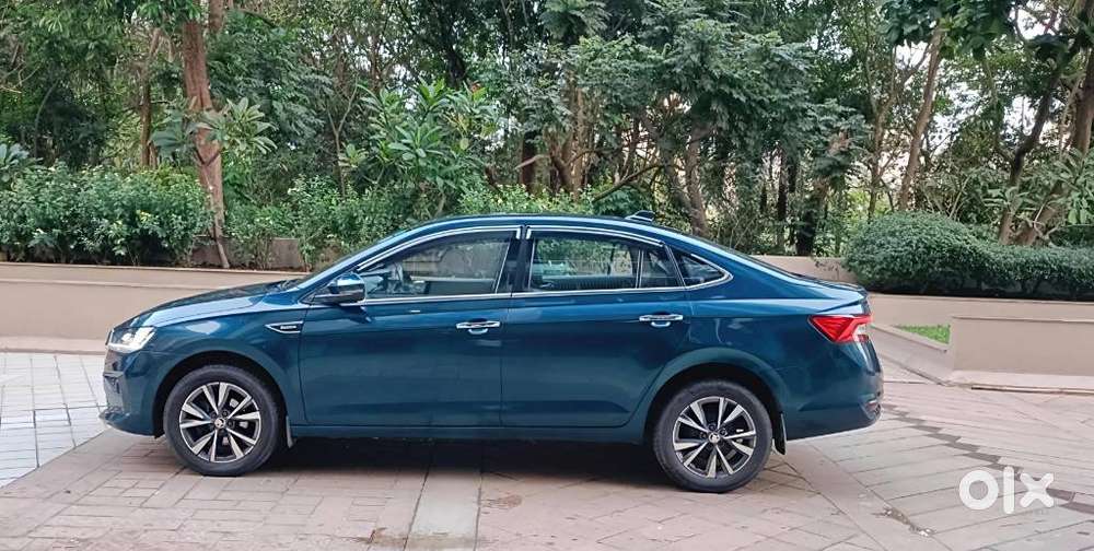 Skoda Slavia 1.0 Tsi Style At, 2023, Petrol