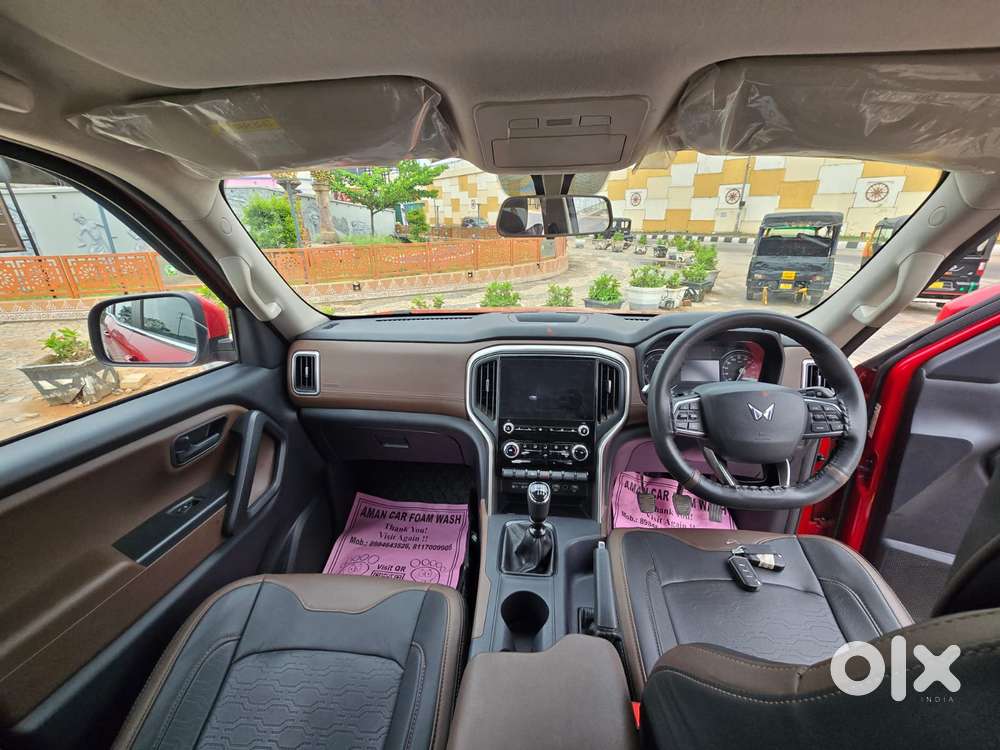 Mahindra Scorpio N Z4 Petrol Mt 7 Str, 2024, Petrol