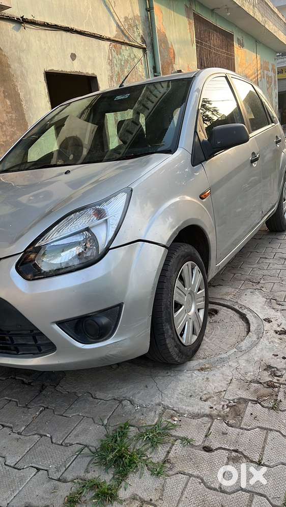 Ford Figo Petrol 2012