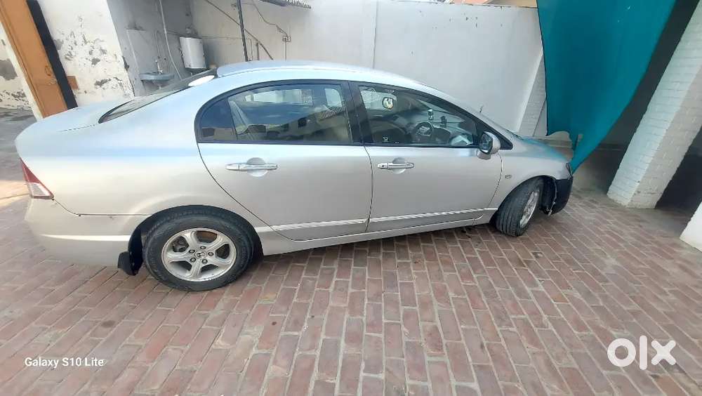 Passing 2027 Tak...90%  Tyer  2 Airbag Good Condition Cng