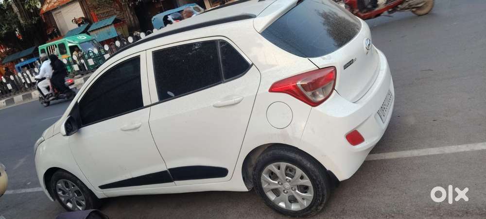 Hyundai Grand I10 1.2 Crdi Sportz, 2016, Diesel