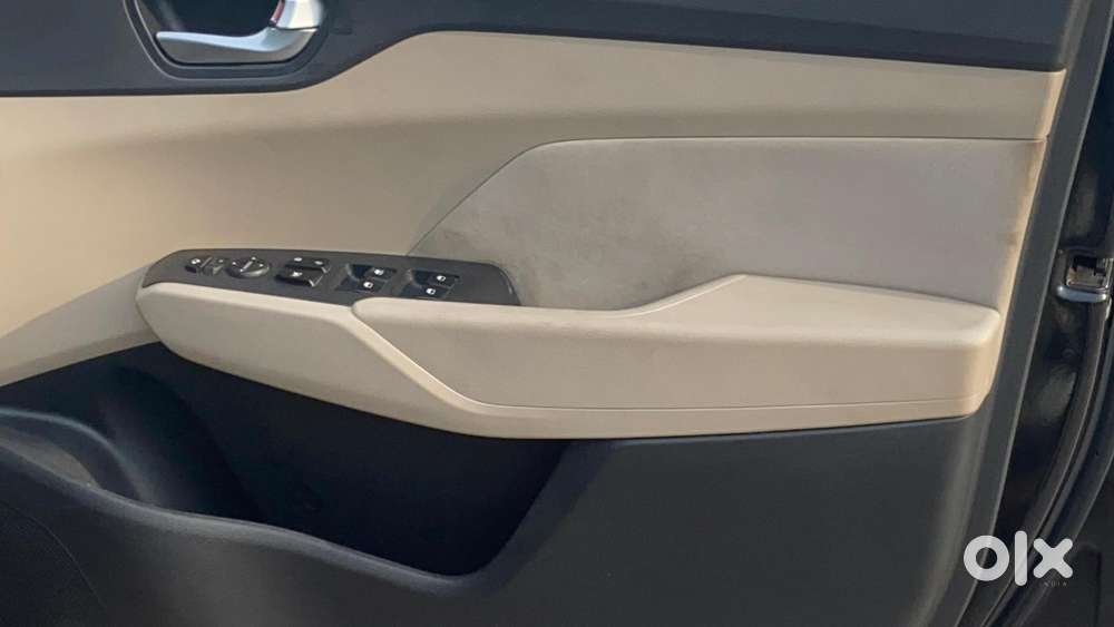 Hyundai Verna 1.6 Vtvt Sx, 2018, Petrol