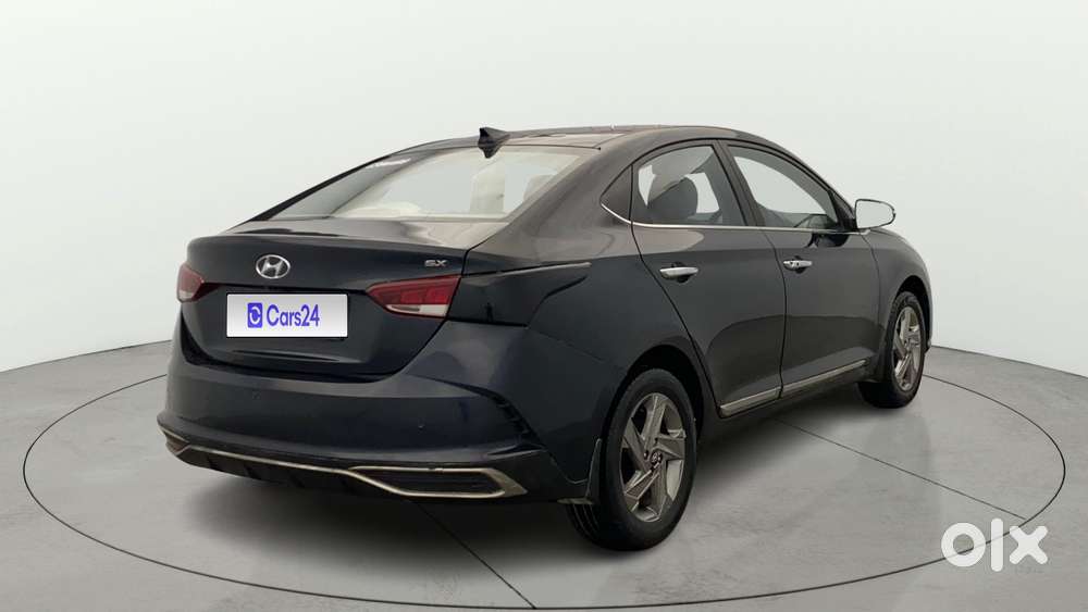 Hyundai Verna 1.5 Sx Vtvt Ivt, 2021, Petrol