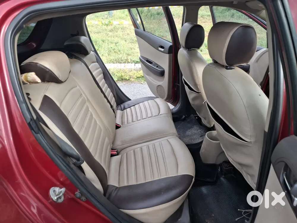 Top End Model Hyundai I20 Asta 2009