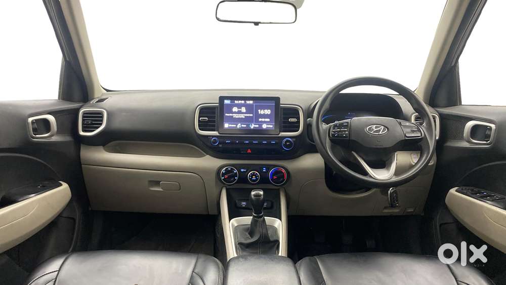 Hyundai Venue [2022-ongoing] 1.2 S, 2023, Petrol