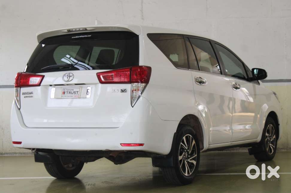 Toyota Innova Crysta 2.4 V, 2024, Diesel