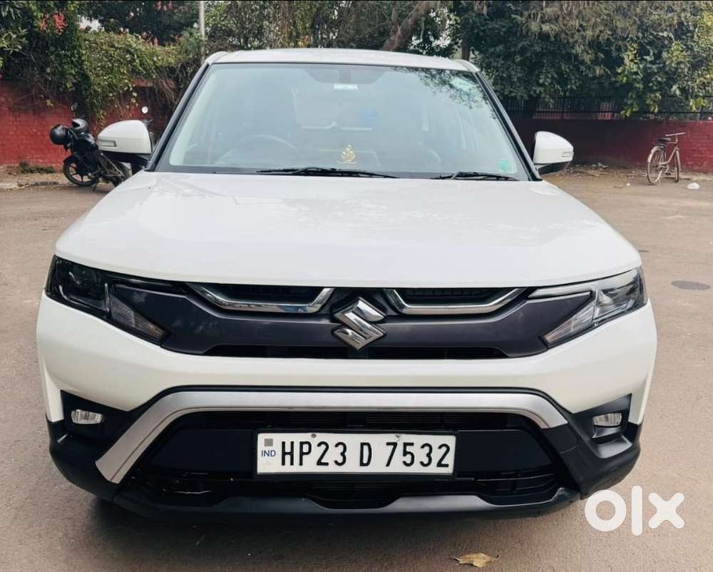 Maruti Suzuki Brezza 1.5 Zxi Cng Dual Tone, 2023, Petrol