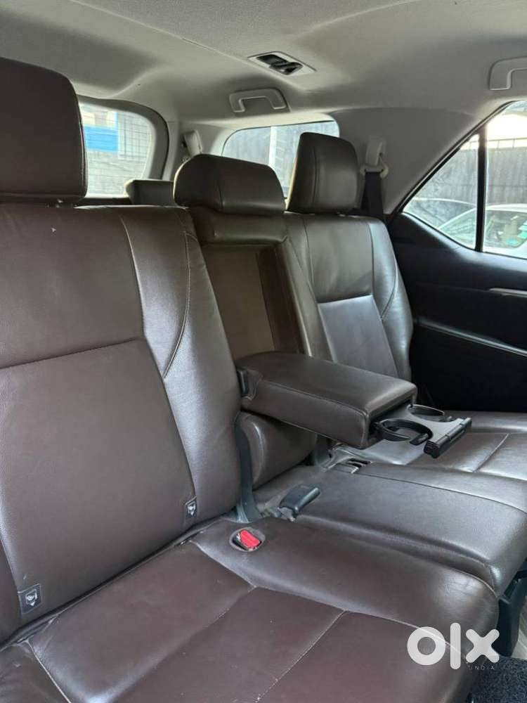 Toyota Fortuner 4x2 At 2.8 Diesel, 2018, Diesel