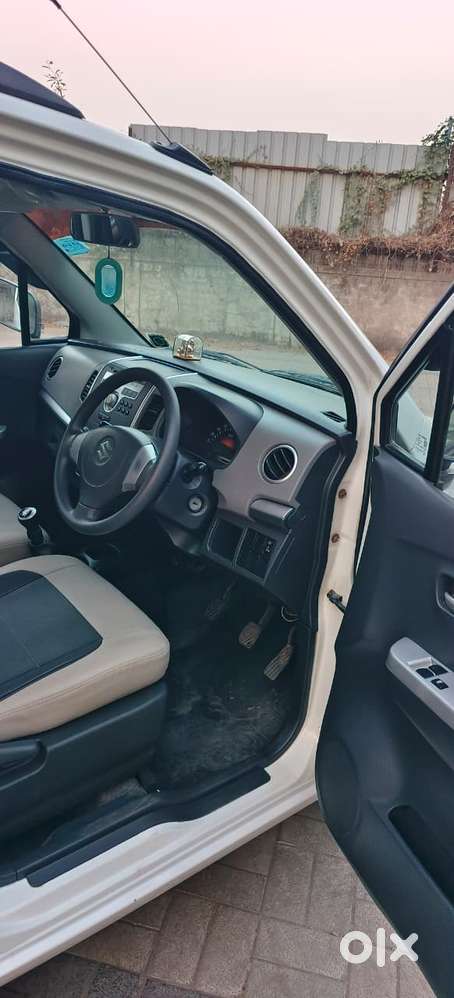 Maruti Suzuki Wagon R Lxi Optional, 2010, Petrol