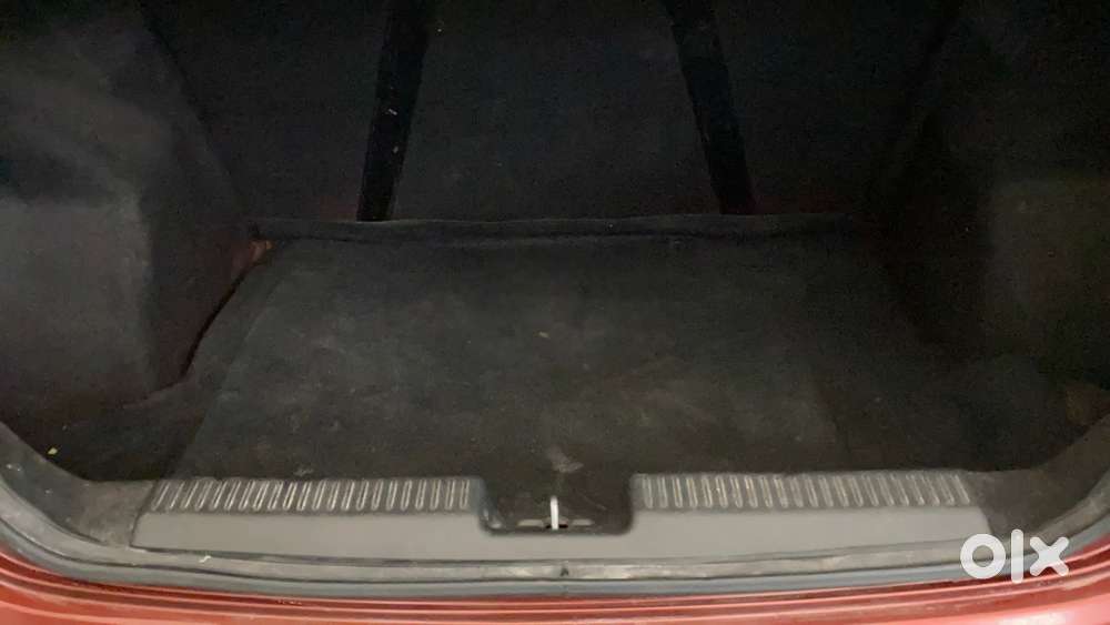 Maruti Suzuki Swift Dzire Zxi + Amt, 2017, Petrol