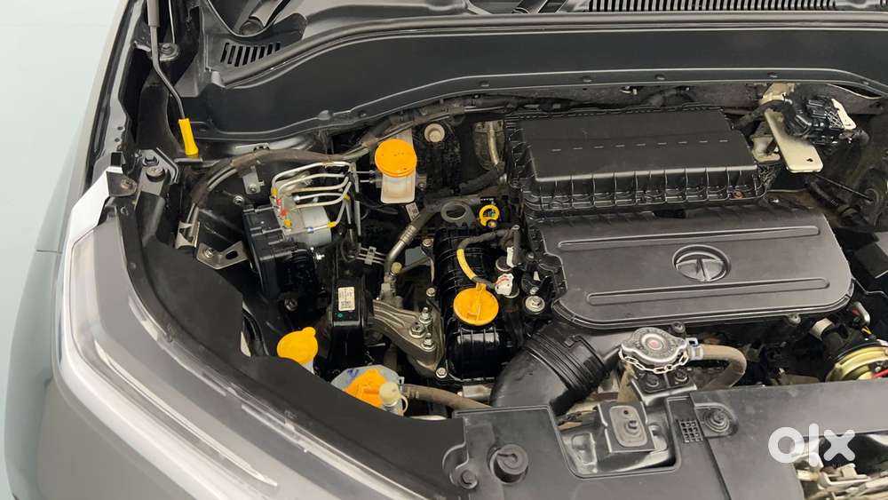 Tata Punch 1.2 Revotron Creative Dual Tone, 2021, Petrol