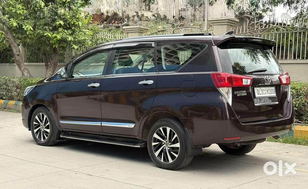 Toyota Innova Crysta 2.8 Zx Automatic 7 Str, 2022, Diesel