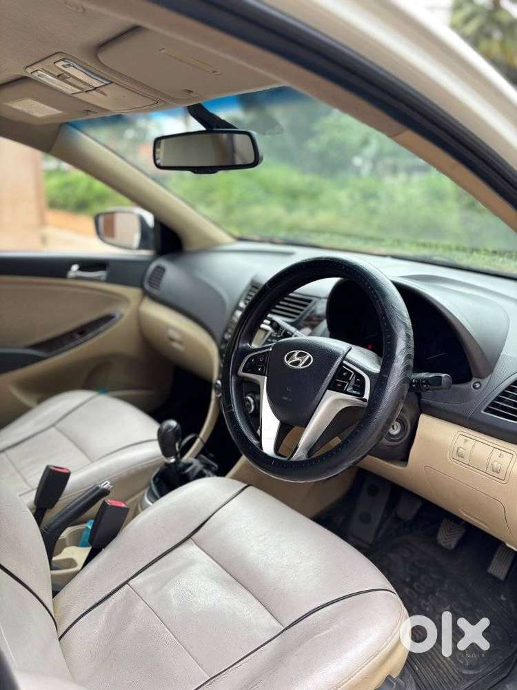 Hyundai Verna Crdi Vgt Sx 1.5, 2013, Diesel