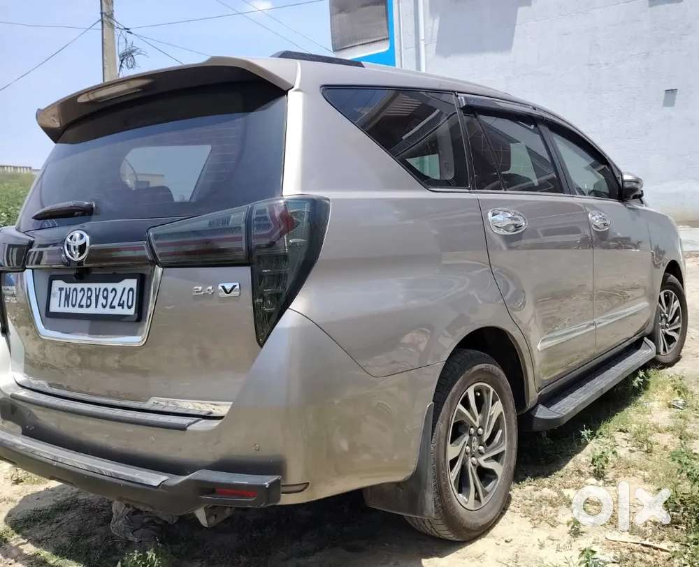 Toyota Innova Crysta 2022 Diesel Manual