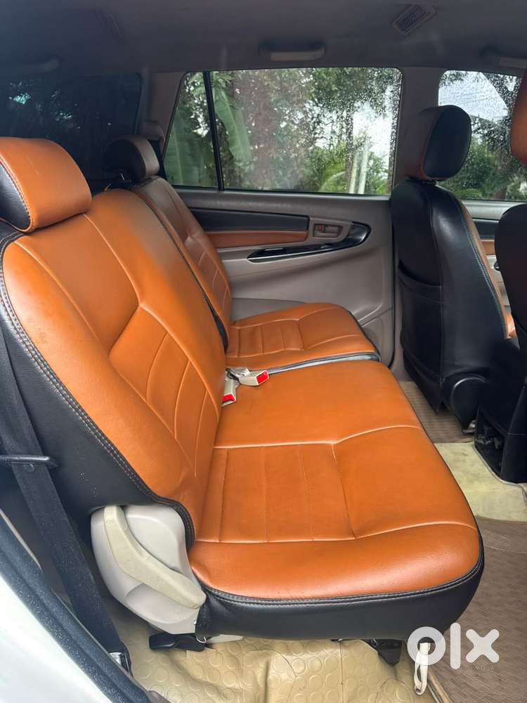 Toyota Innova 2.5 G (diesel) 7 Seater, 2015, Diesel