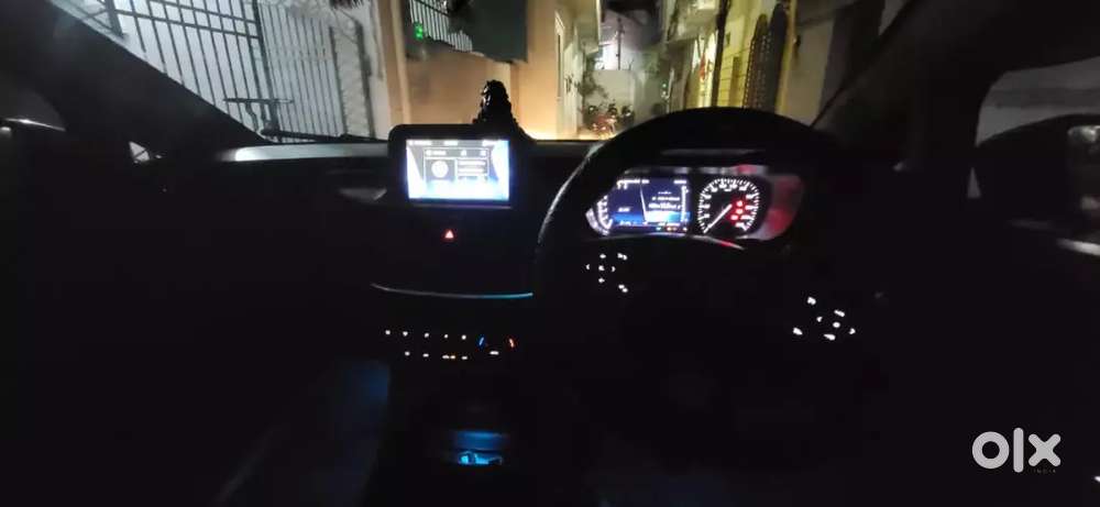 Tata Altroz 2021xz+ Dark Edition