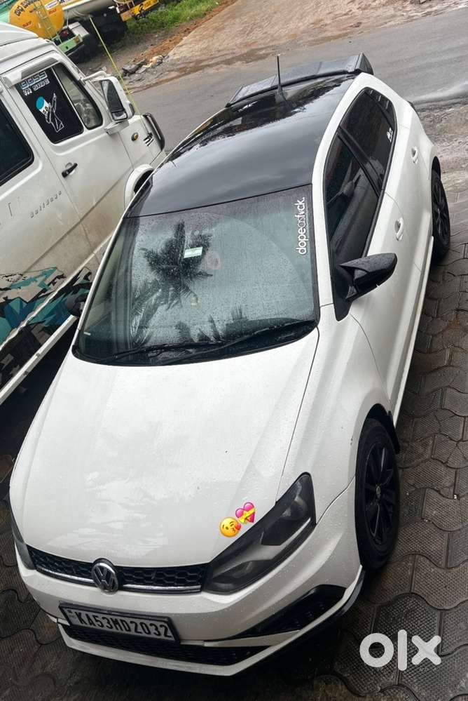 Volkswagen Polo Highline 2016 Model