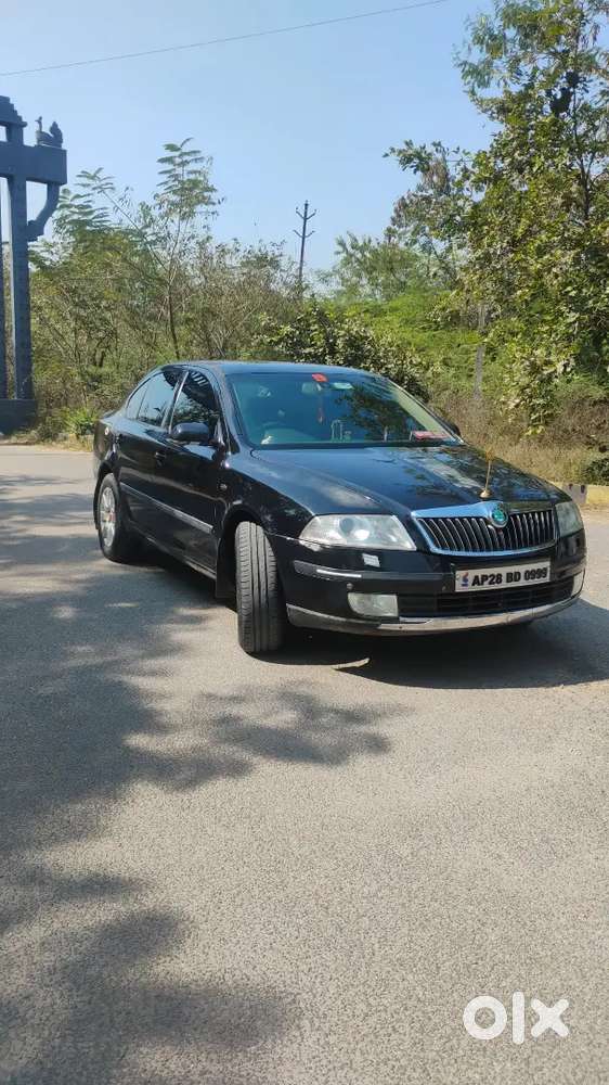 Skoda Laura 2006
