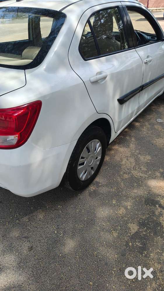 Maruti Suzuki Dzire 2018 Diesel 125000 Km Driven
