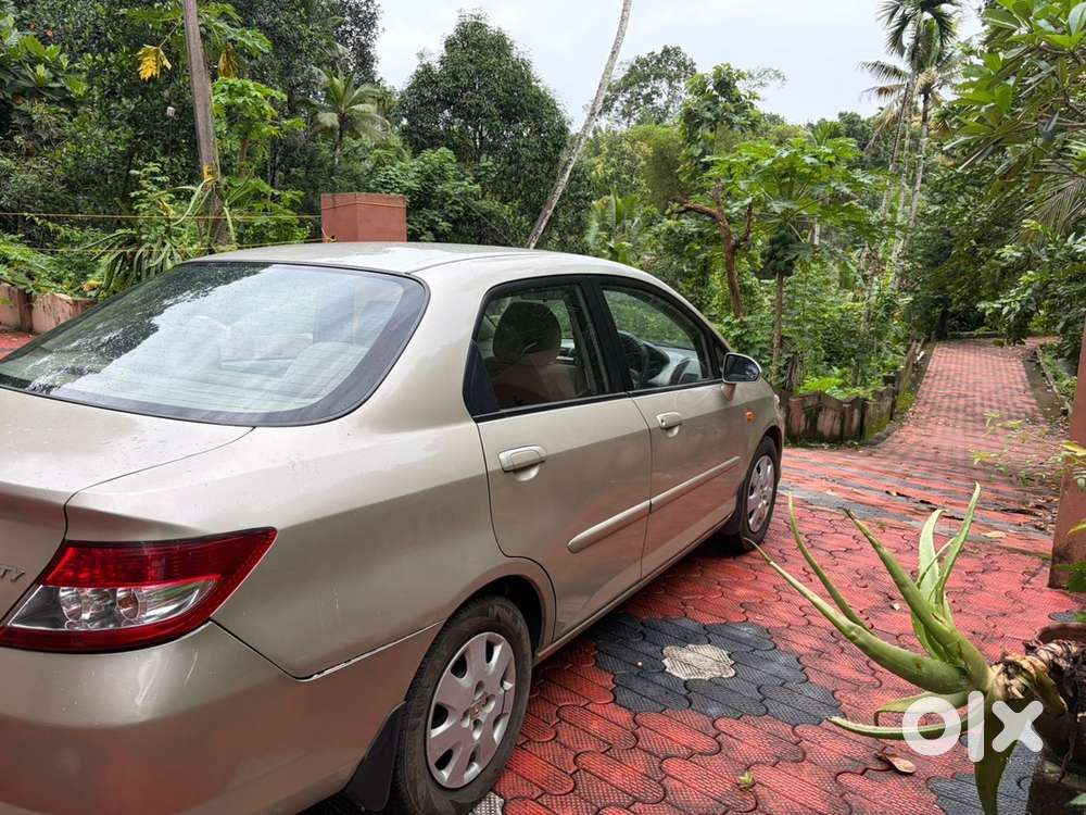 Honda Car Automatic 2004