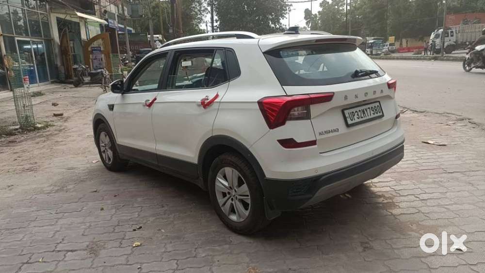 Skoda Kushaq 1.0 Tsi Ambition, 2022, Petrol