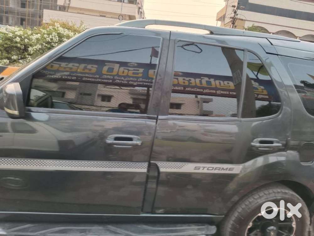 Tata Safari Storme Vx, 2017, Diesel