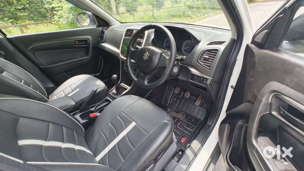 Maruti Suzuki Brezza 1.5 Lxi Smart Hybrid, 2022, Petrol
