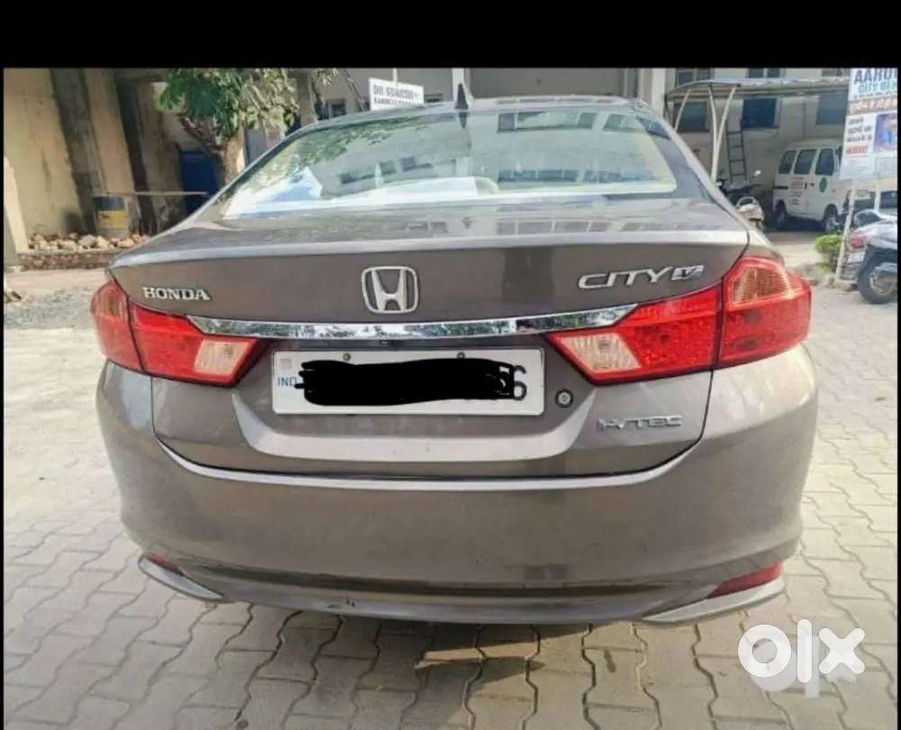 Honda City 2016 Petrol Well Maintained