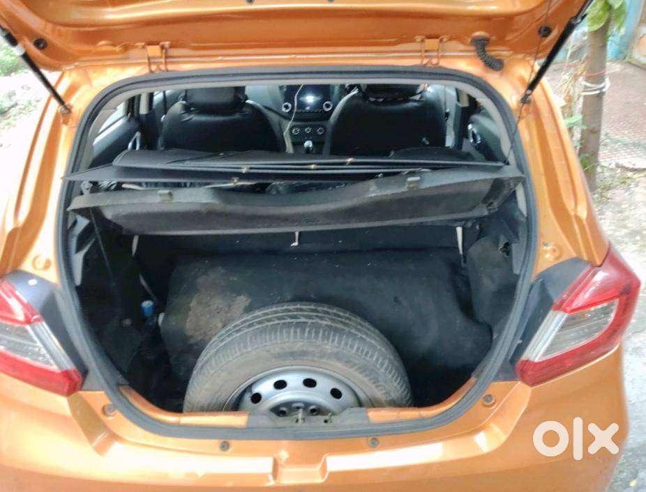2017 Tata Tiago Cng Revotron Xz (o)