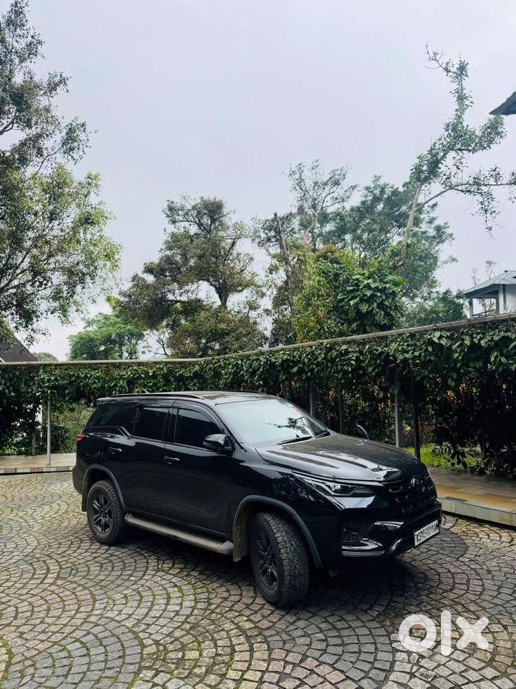 Toyota Fortuner 2022 Diesel Well Maintained