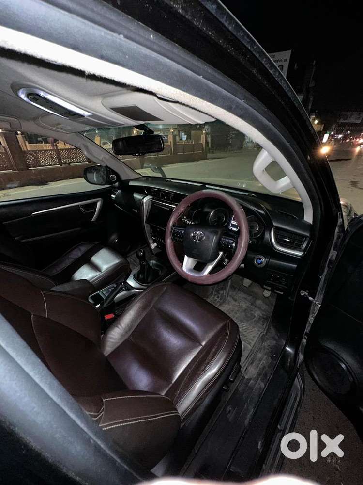 Toyota Fortuner 2020 Diesel 88000 Km Driven