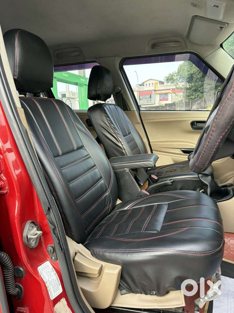 Mahindra Tuv 300 T6, 2016, Diesel
