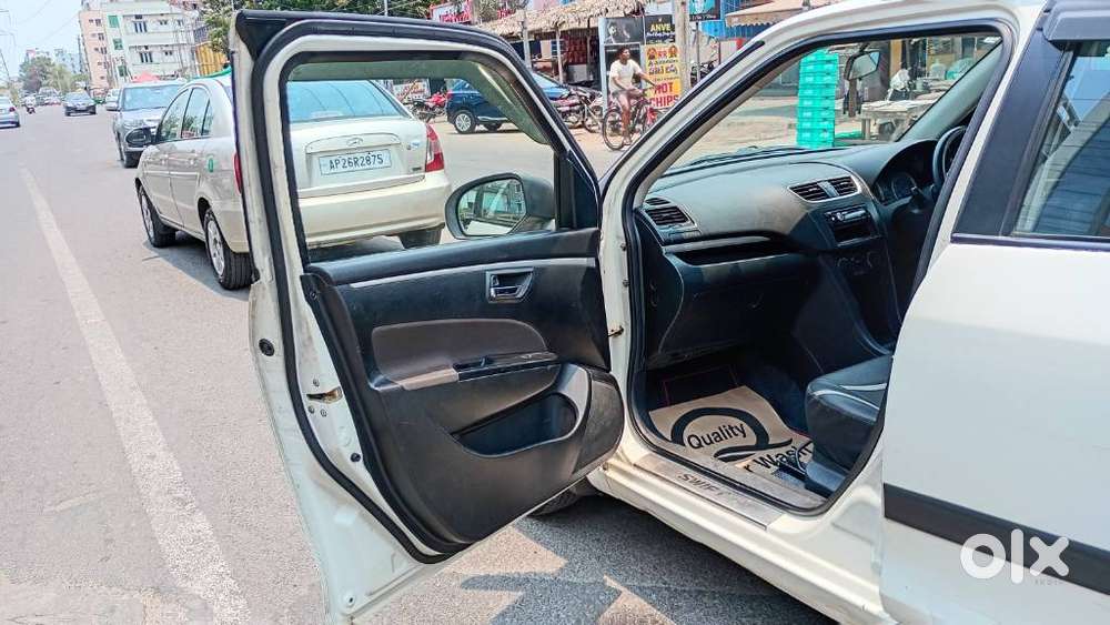 Maruti Suzuki Swift Dzire Vdi Bsiv, 2014, Diesel
