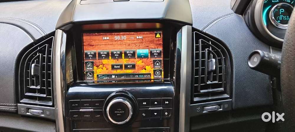 Xuv 500 Well Maintained 1st Owner Vehicle